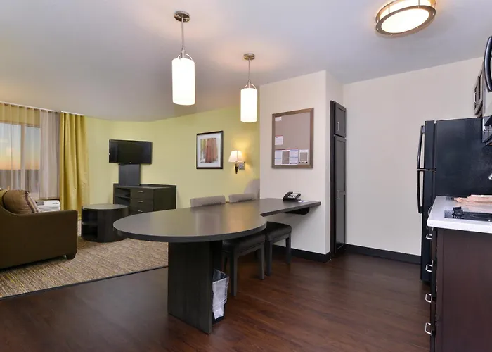 Candlewood By Ihg Hotel 3*