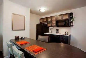 Candlewood By Ihg 3*